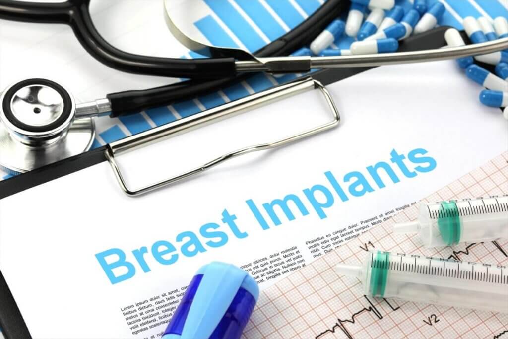 Does Breast Implant Size Affect Future Mammograms? Understanding the Relationship